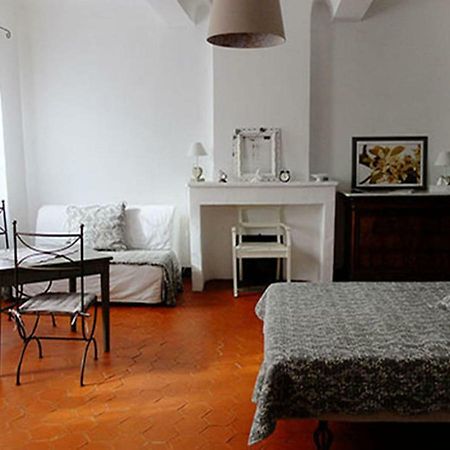 Le Bargidou Bed & Breakfast Carces Exterior photo